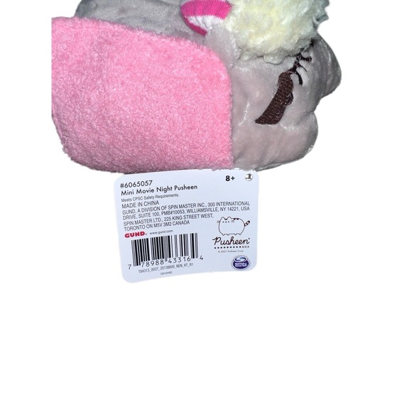 Pusheen Cat Mini Movie Night Plush Popcorn Blanket - Picture 8 of 8